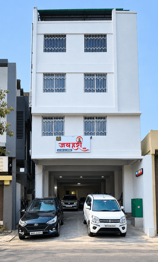 JAYHARI-INN